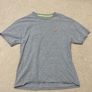 Nike T-Shirt Small